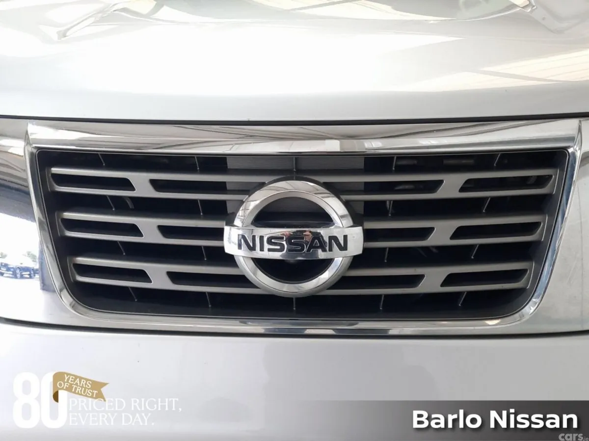 Nissan Navara MPV, Diesel, 2021, Silver