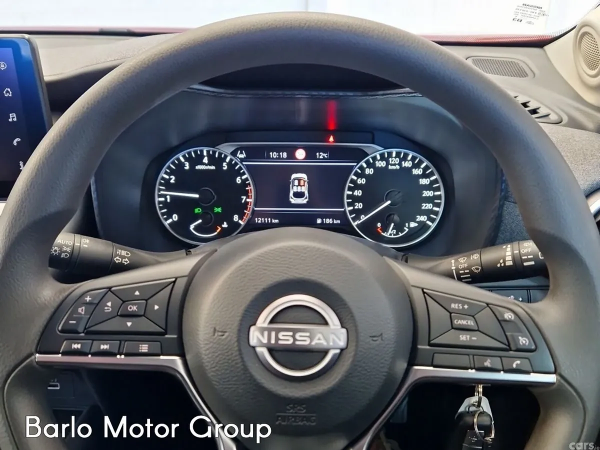 Nissan Juke SUV, Petrol, 2025, Red