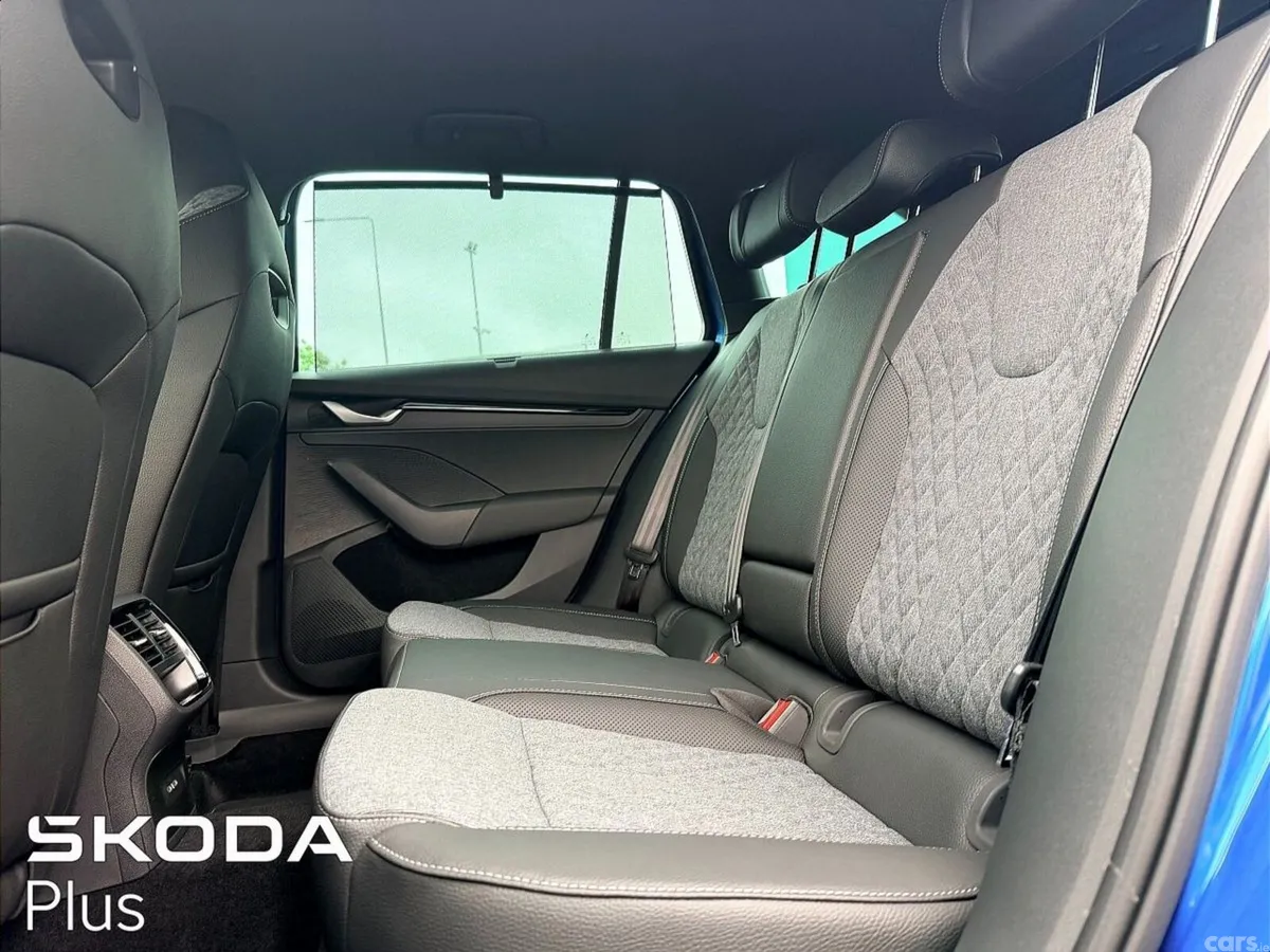 Skoda Octavia Estate, Diesel, 2026, Blue