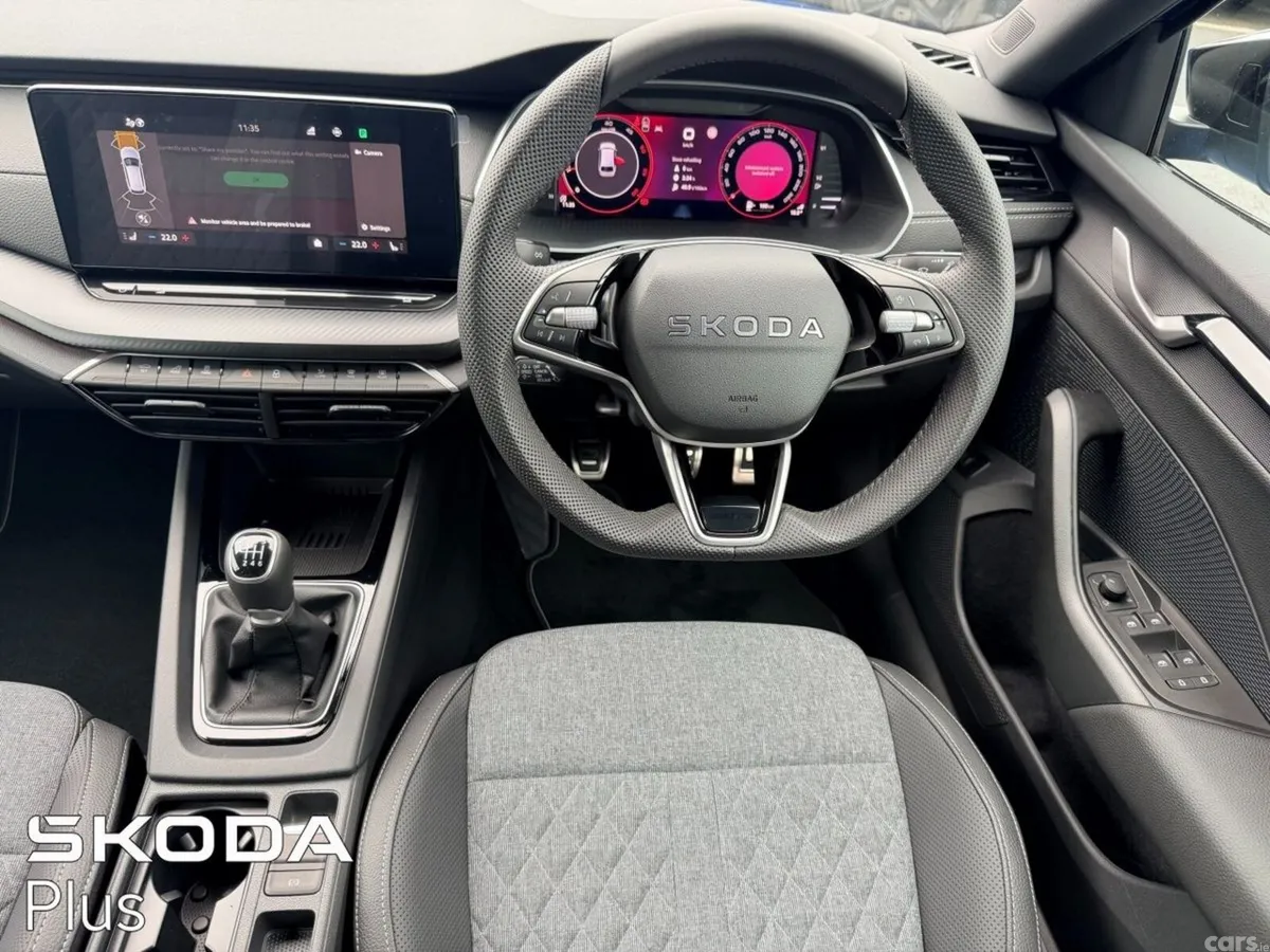 Skoda Octavia Estate, Diesel, 2026, Blue