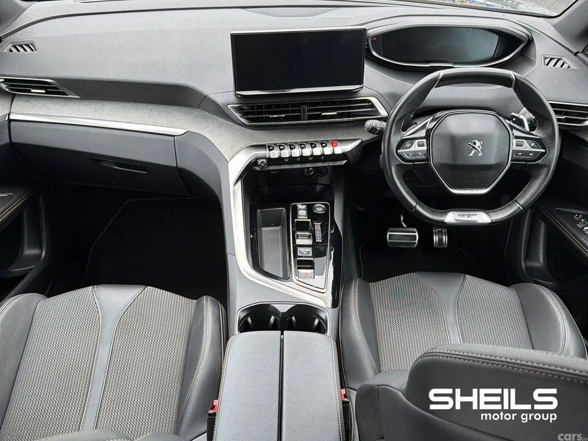 Peugeot 3008 MPV, Diesel, 2024, Grey