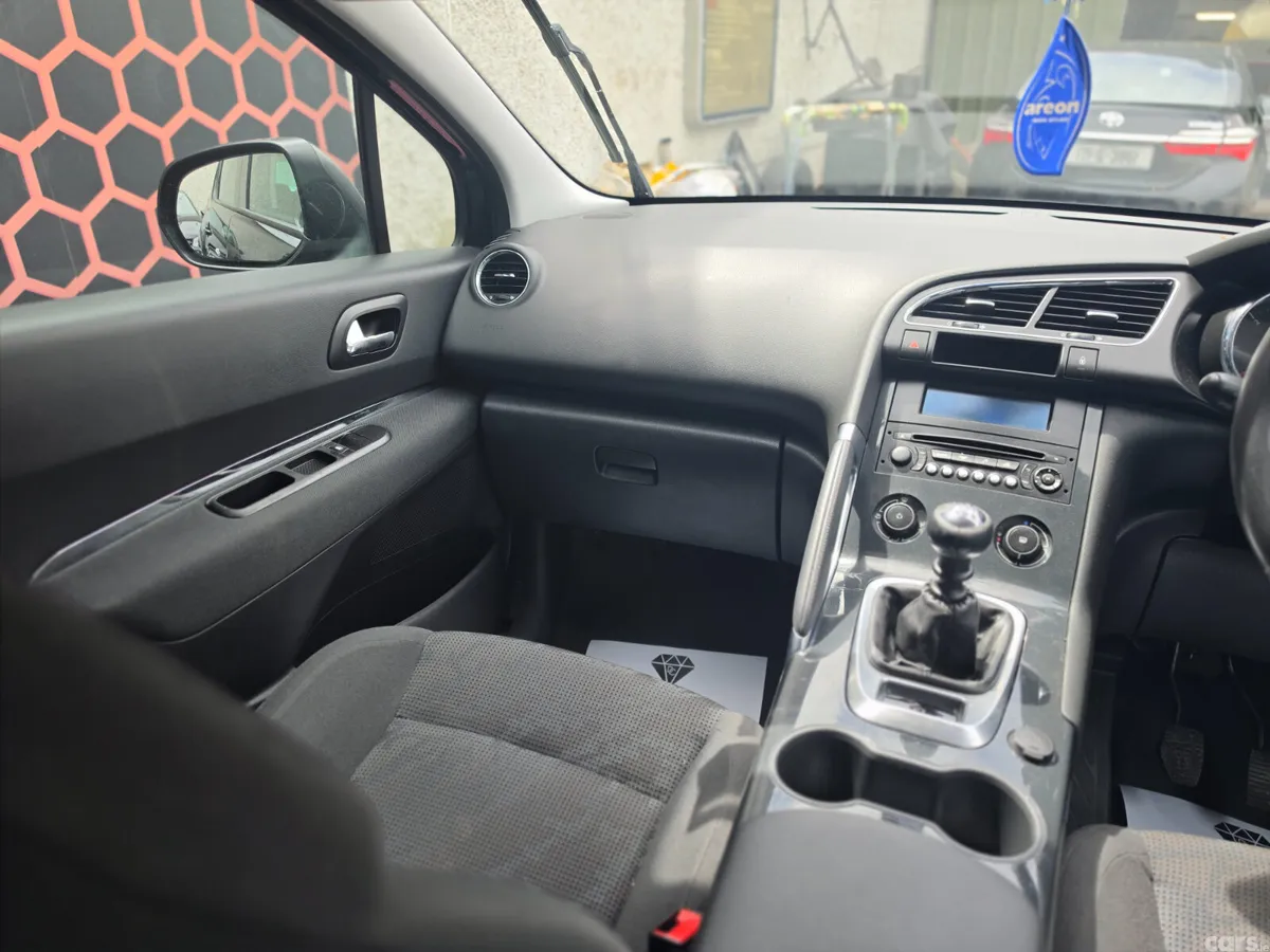 Peugeot 3008 Hatchback, Diesel, 2013, Black