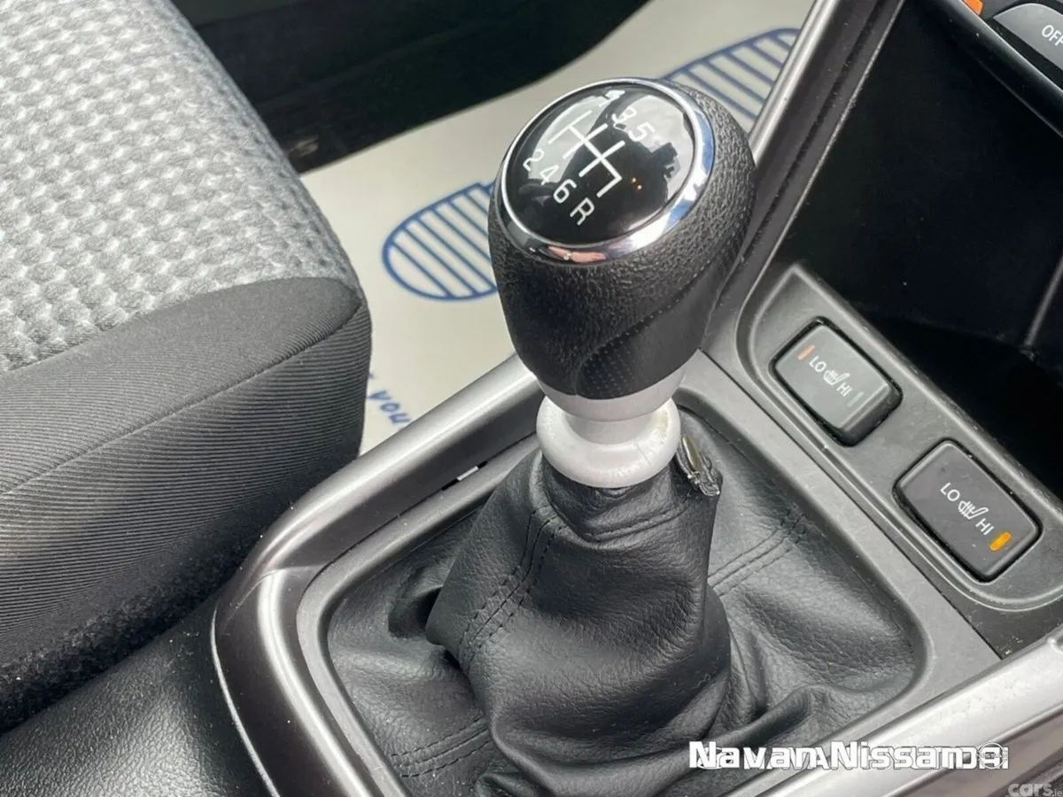 Suzuki SX4 S-Cross Hatchback, Petrol, 2022, Red