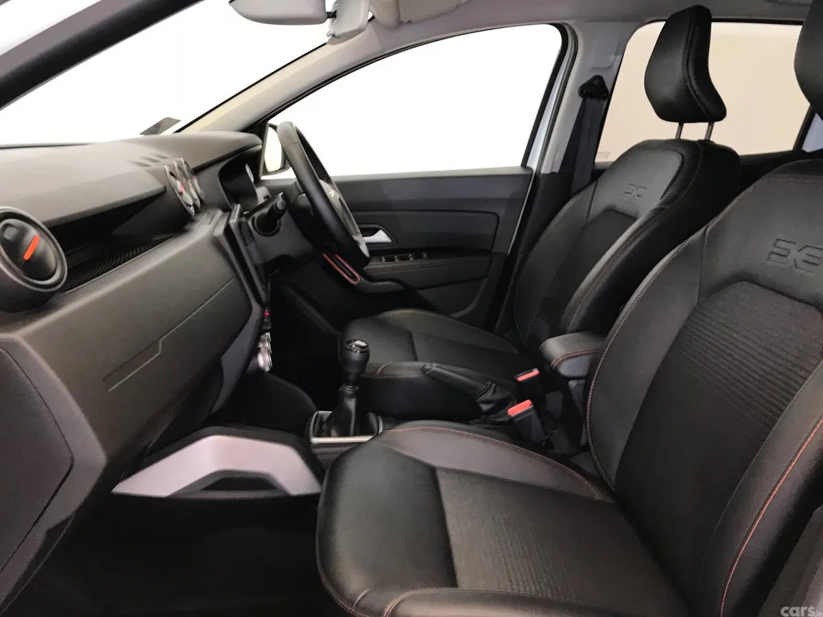 Dacia Duster SUV, Diesel, 2023, White