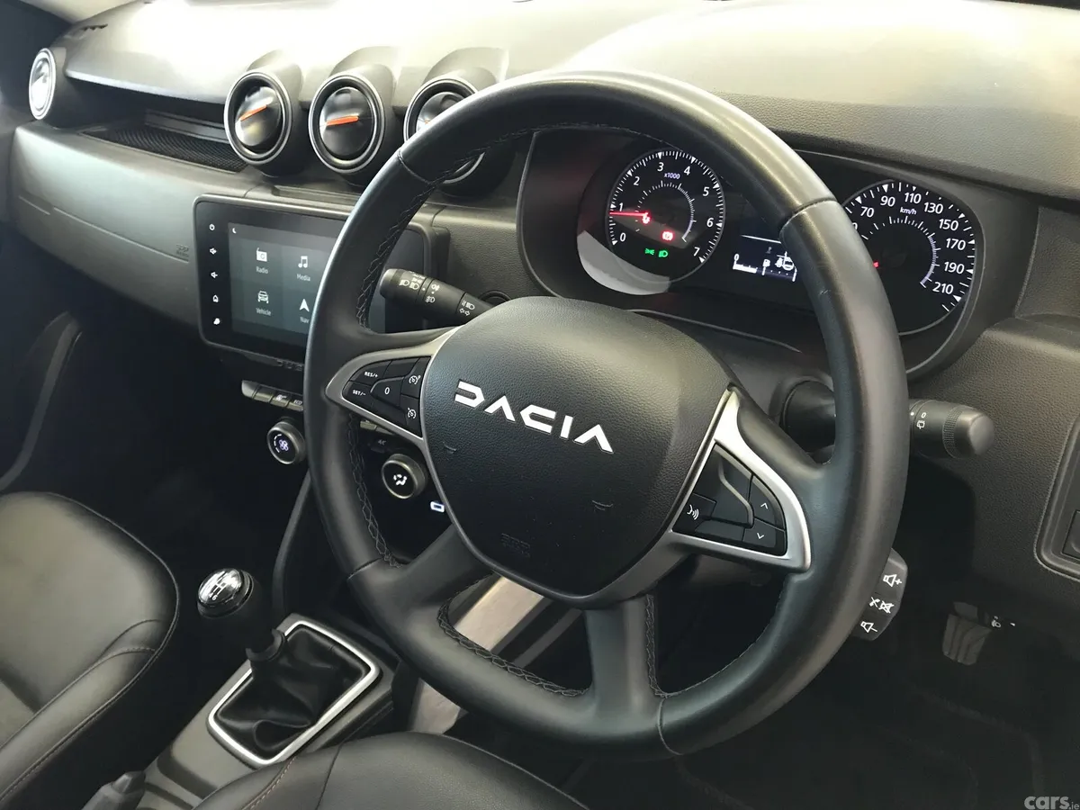 Dacia Duster SUV, Diesel, 2023, White