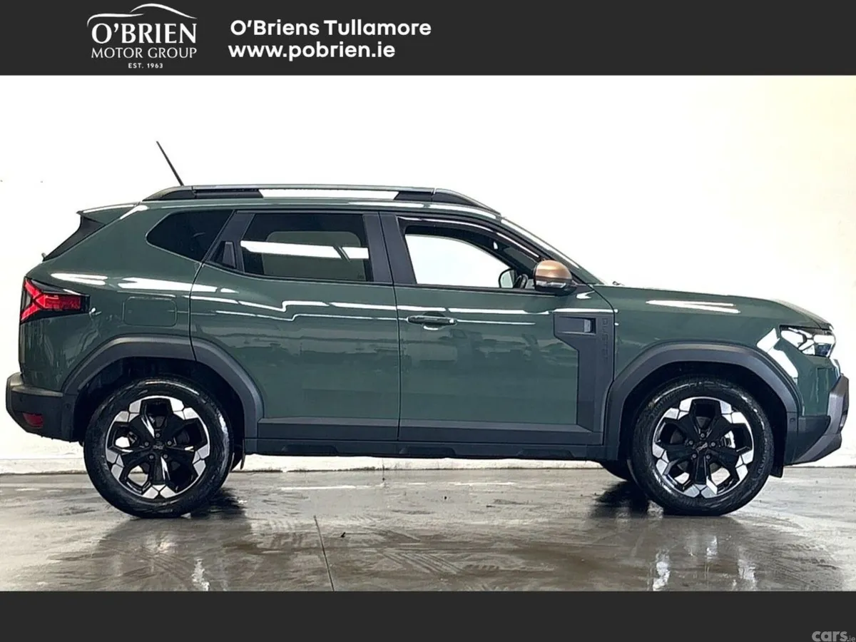 Dacia Duster SUV, Petrol Hybrid, 2026, Grey