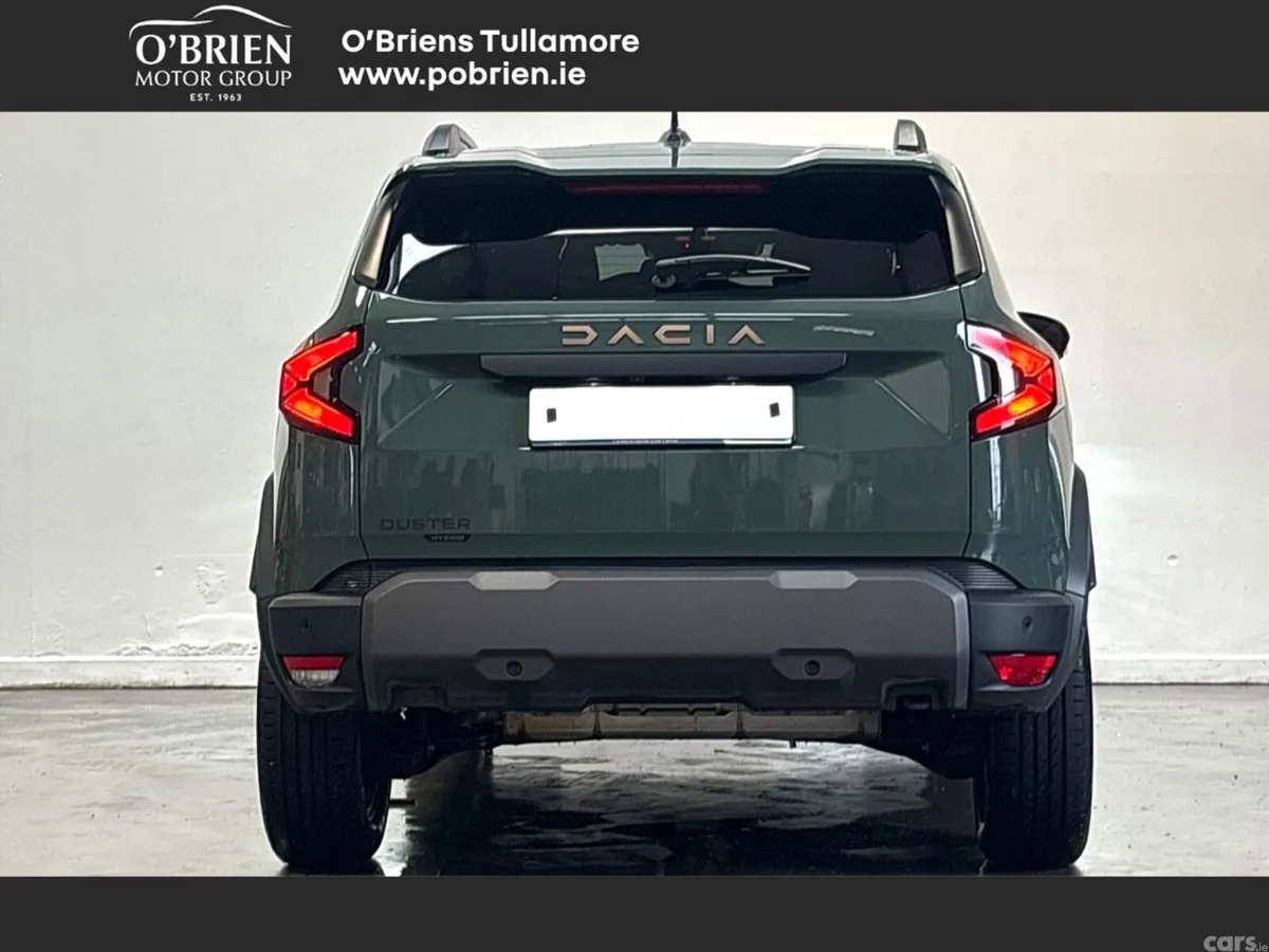Dacia Duster SUV, Petrol Hybrid, 2026, Grey