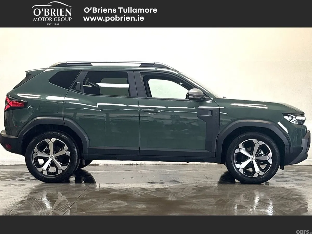 Dacia Duster SUV, Petrol Hybrid, 2026, Grey