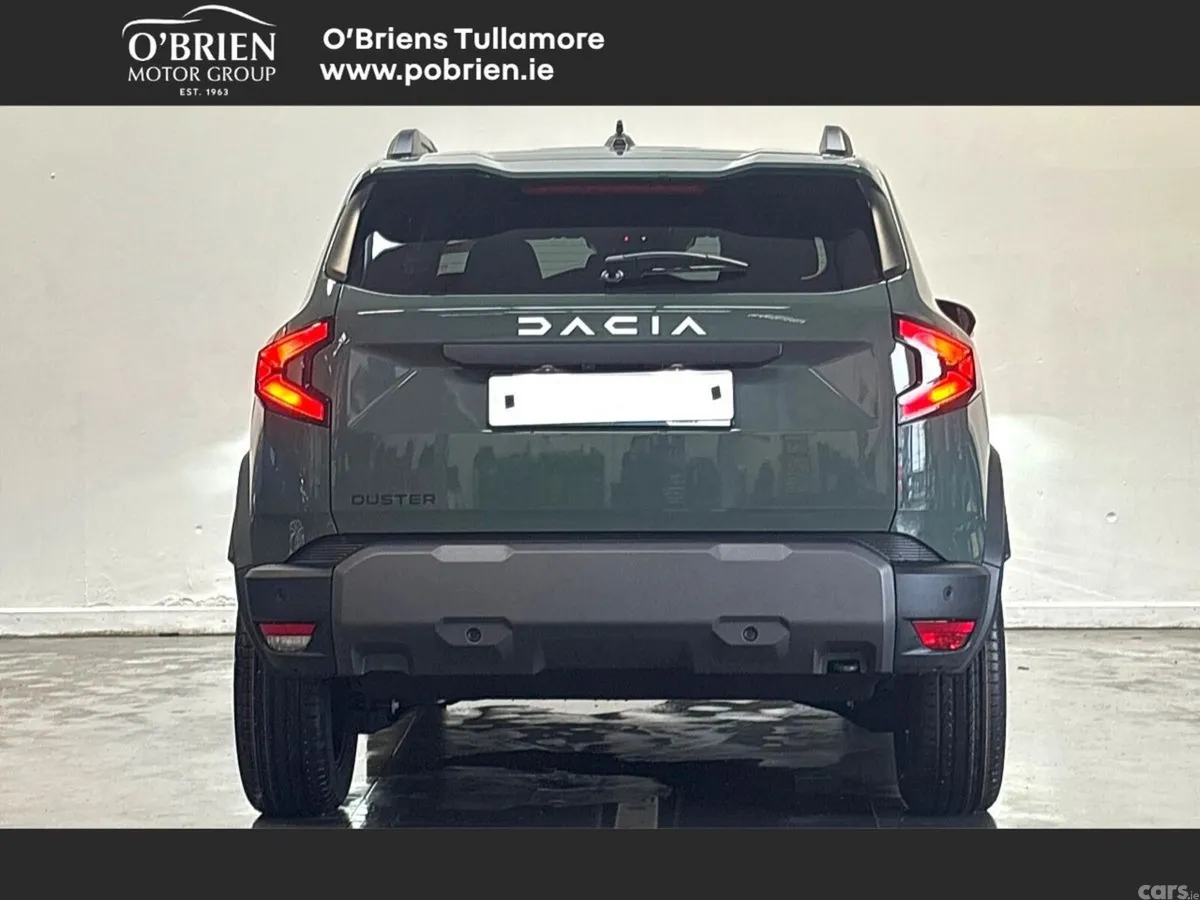 Dacia Duster SUV, Petrol Hybrid, 2026, Grey
