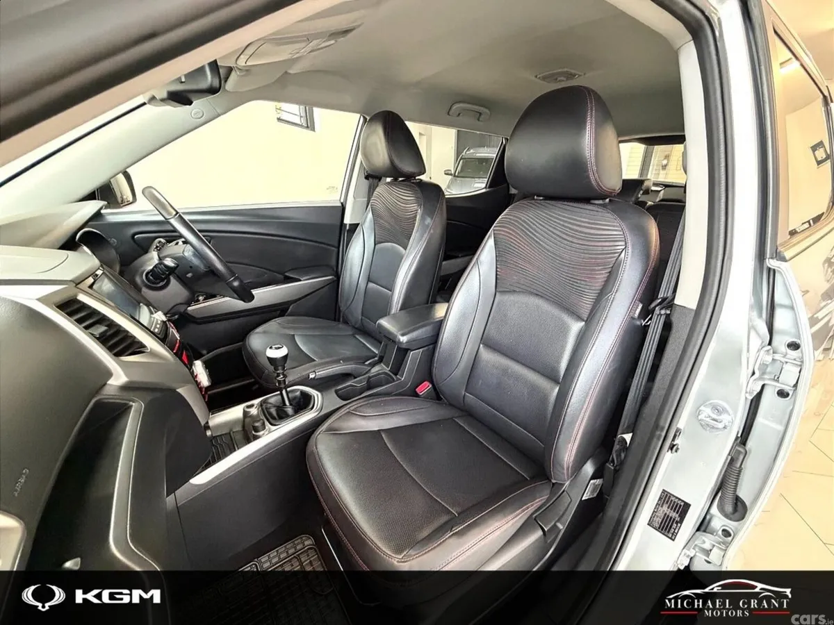 SsangYong Tivoli SUV, Diesel, 2021, Silver