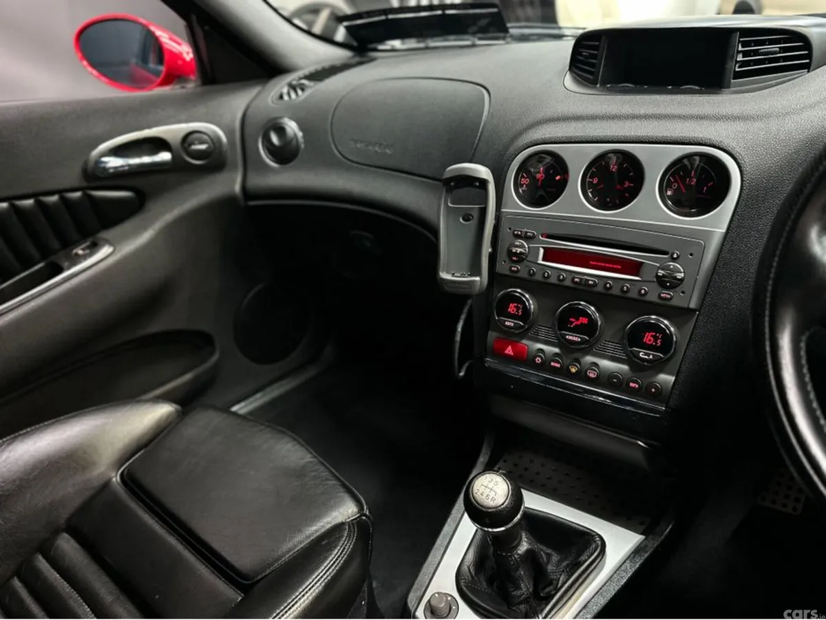 Alfa Romeo 156 Saloon, Petrol, 2002, Red