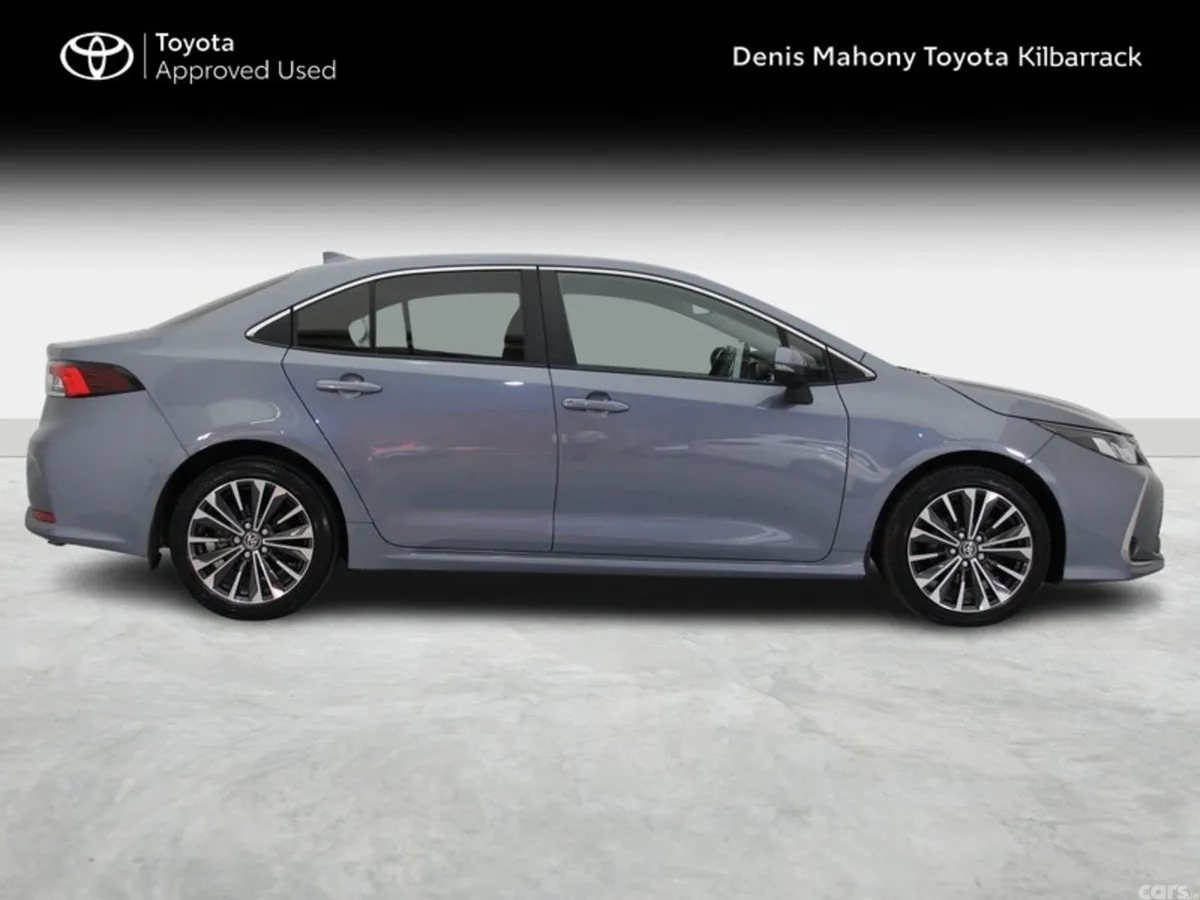 Toyota Corolla Saloon, Petrol Hybrid, 2023, Grey