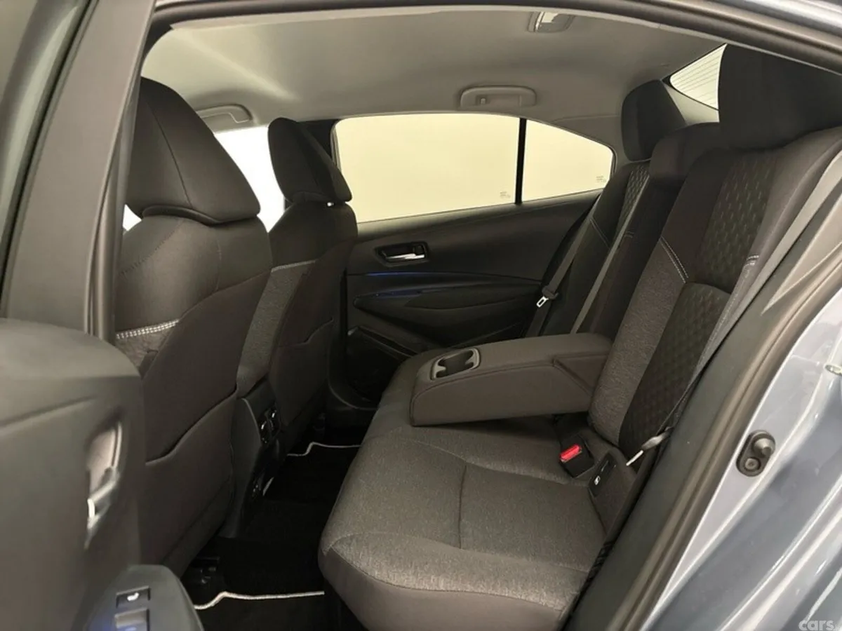 Toyota Corolla Saloon, Petrol Hybrid, 2023, Grey