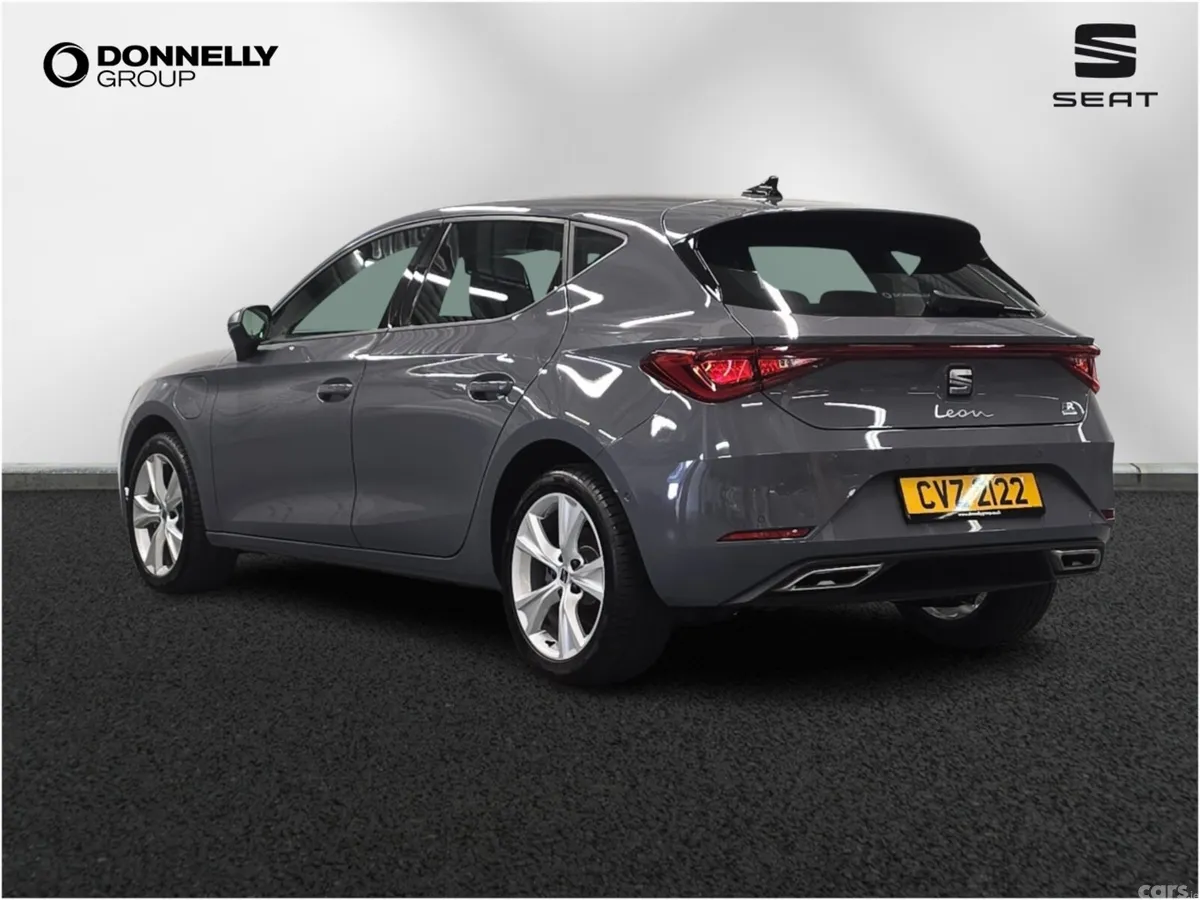 SEAT Leon Hatchback, Petrol Hybrid, 2025, Grey
