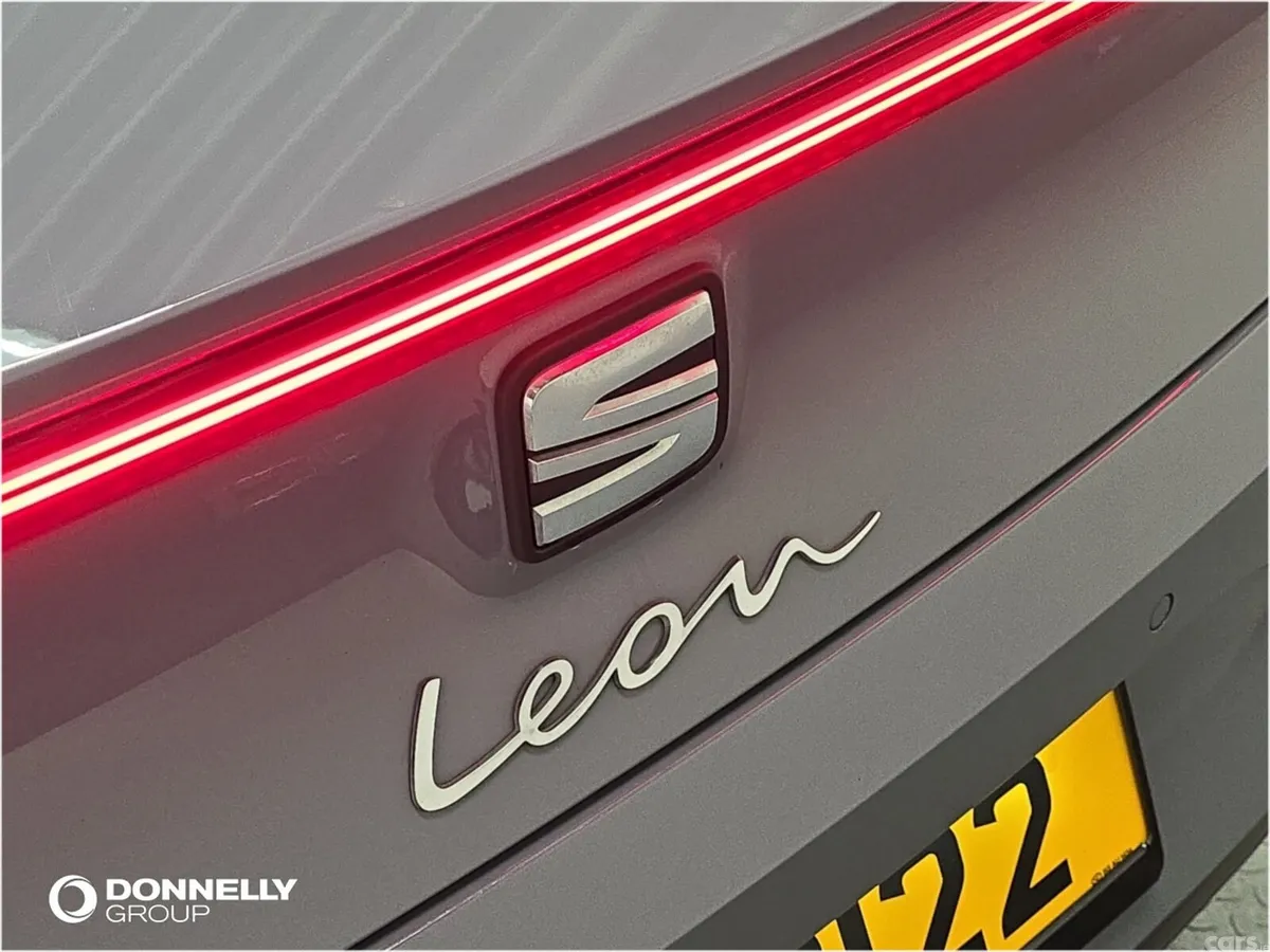 SEAT Leon Hatchback, Petrol Hybrid, 2025, Grey