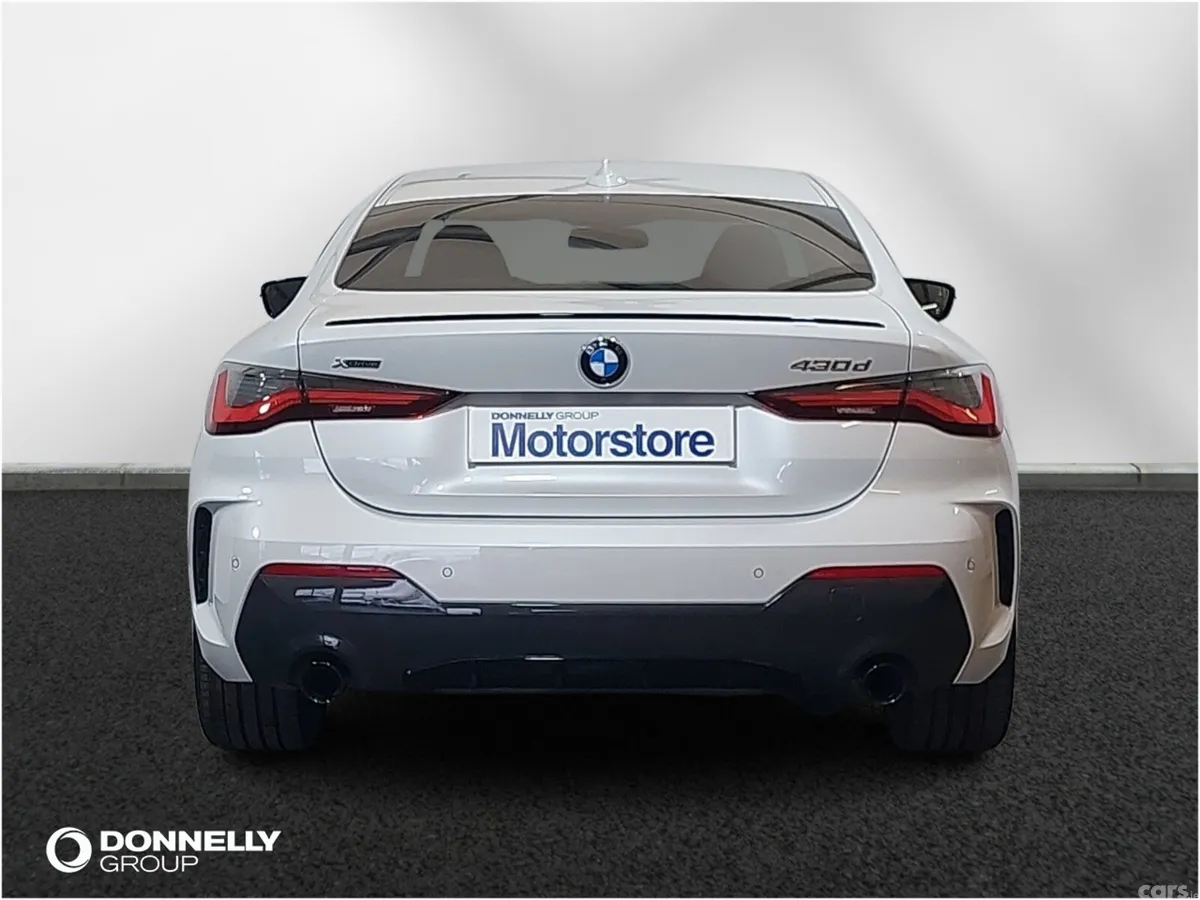 BMW 4-Series Coupe, Diesel, 2023, White
