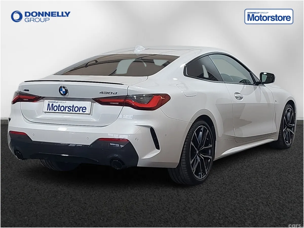 BMW 4-Series Coupe, Diesel, 2023, White