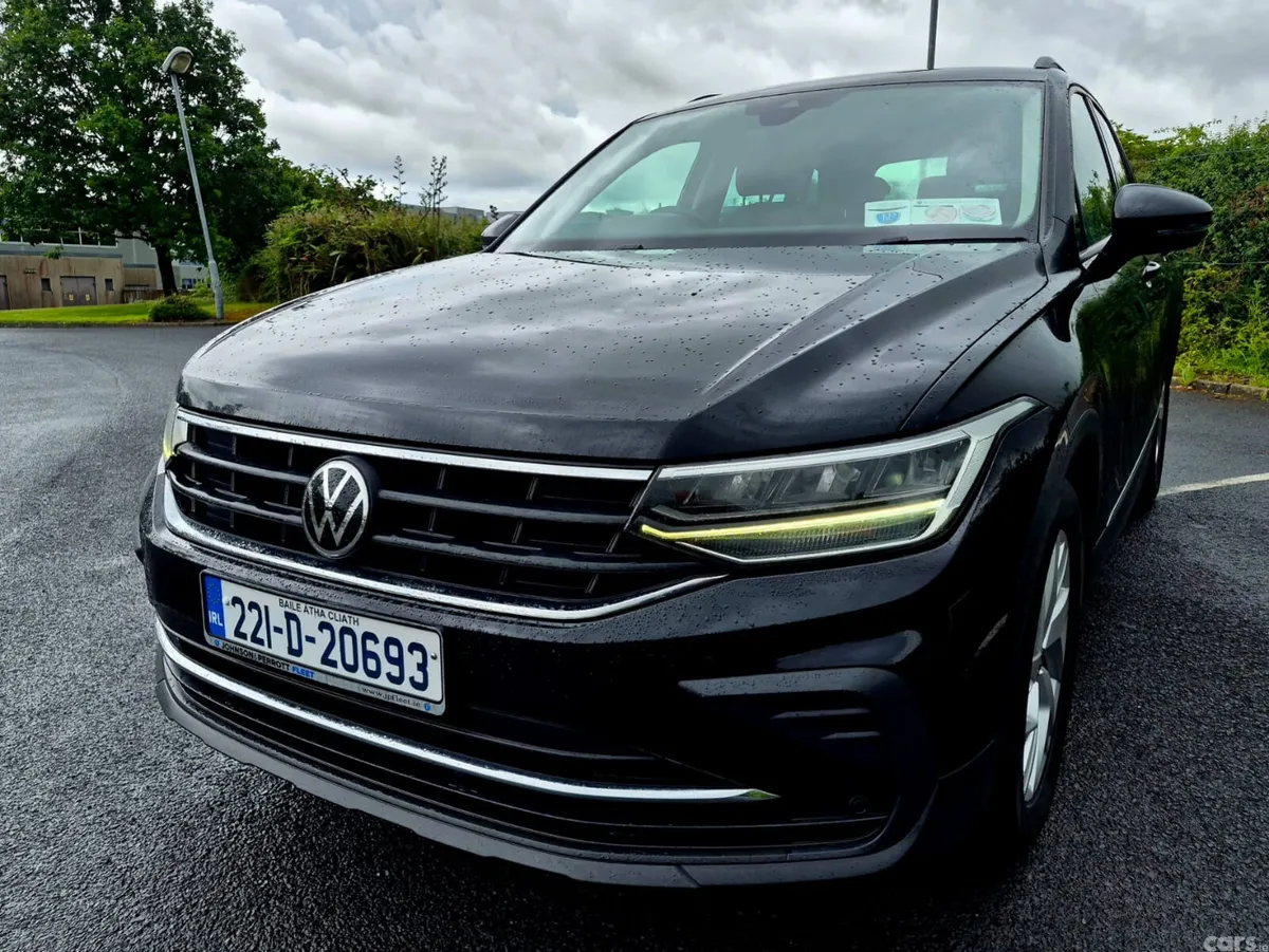 Volkswagen Tiguan SUV, Diesel, 2022, Black