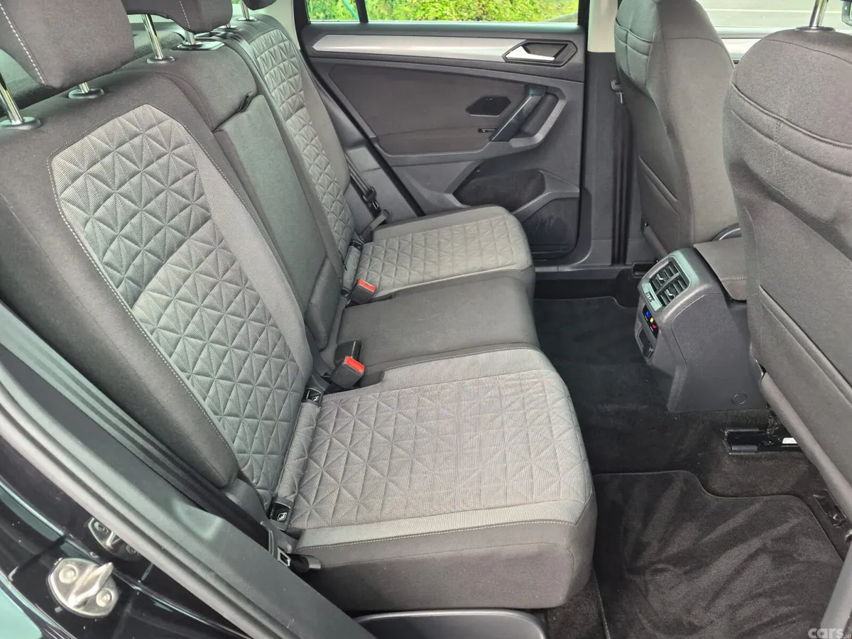 Volkswagen Tiguan SUV, Diesel, 2022, Black