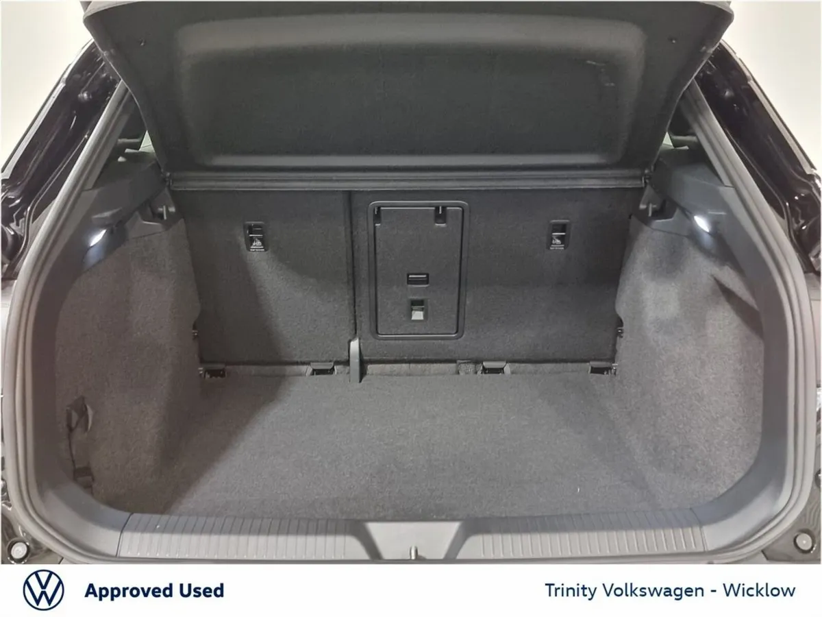 Volkswagen ID.4 SUV, Electric, 2026, Black