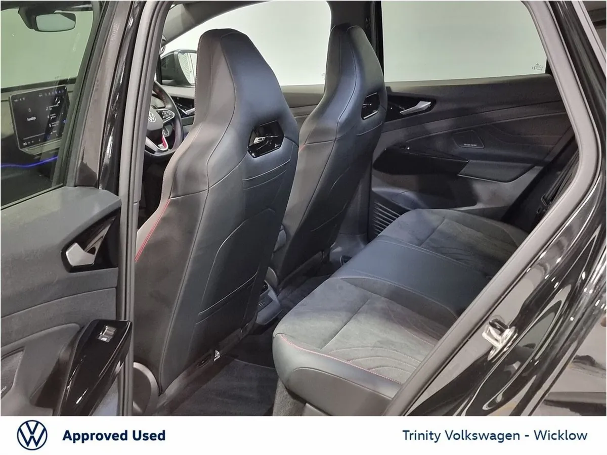 Volkswagen ID.4 SUV, Electric, 2026, Black