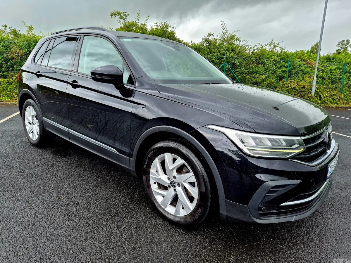 Volkswagen Tiguan SUV, Diesel, 2022, Black