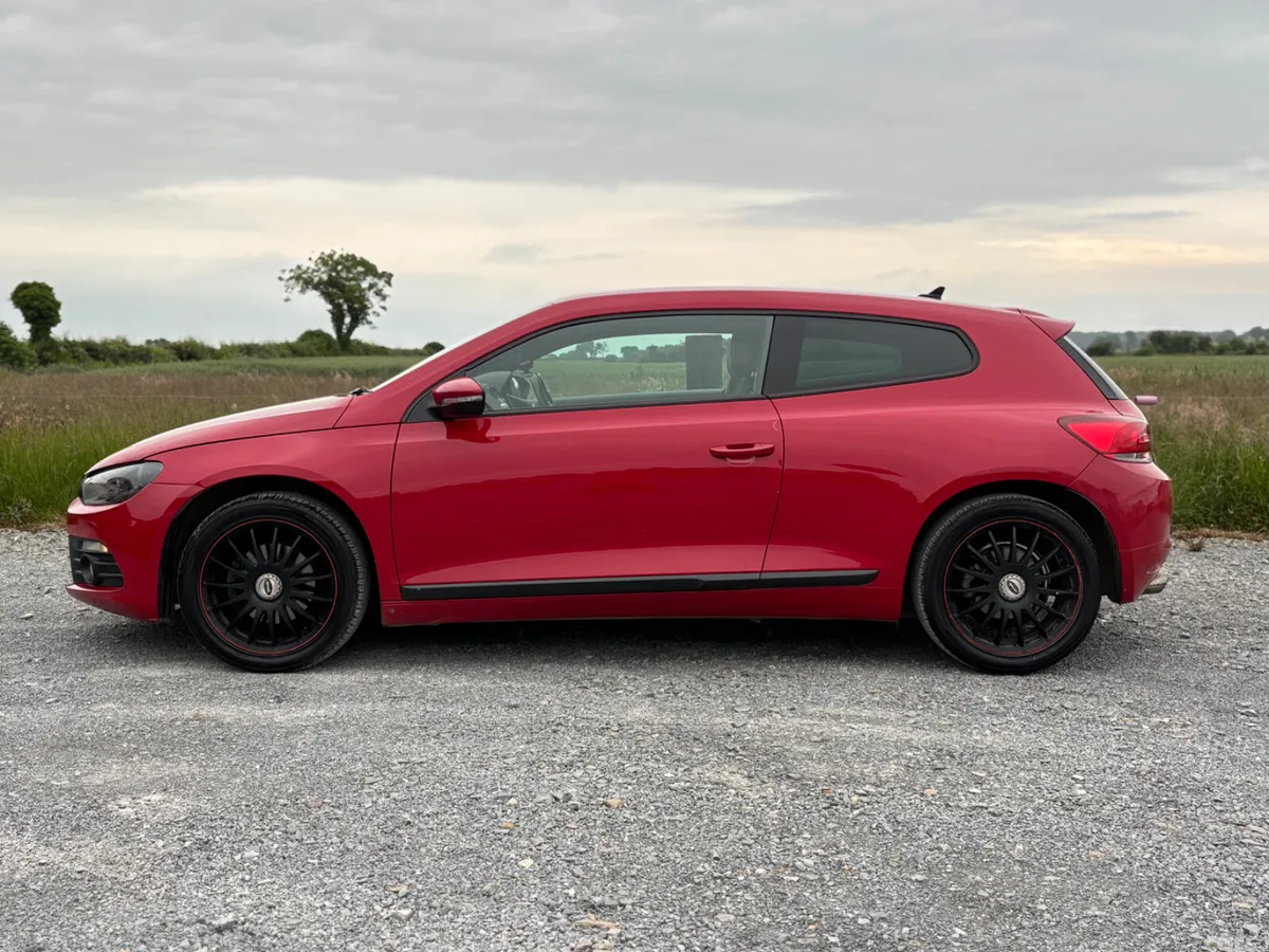 Volkswagen Scirocco Hatchback, Diesel, 2012, Red