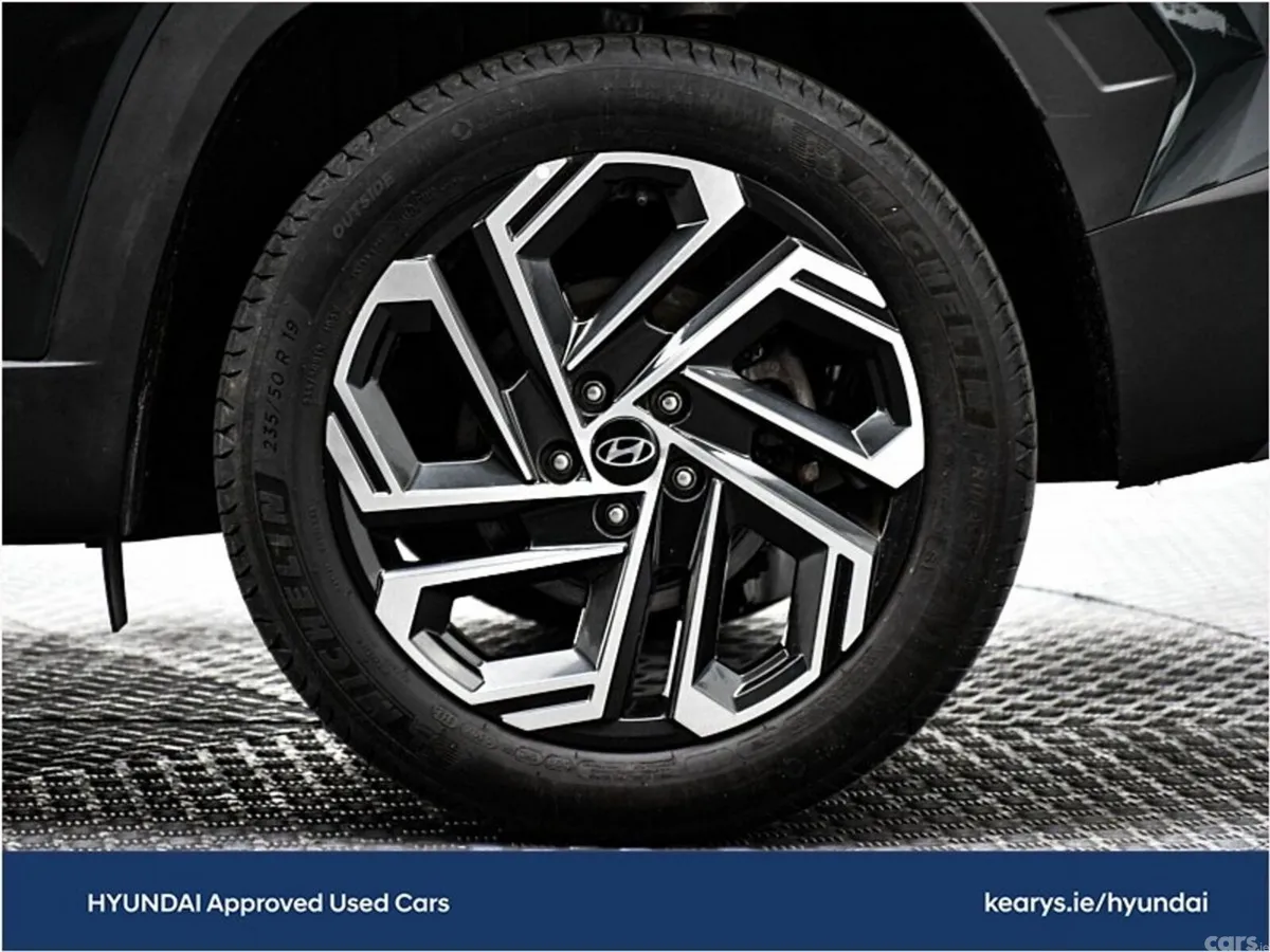 Hyundai Tucson SUV, Petrol Plug-in Hybrid, 2026, Green