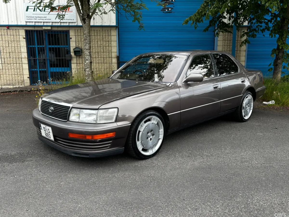 Toyota Celsior Saloon, Petrol, 1992, Brown
