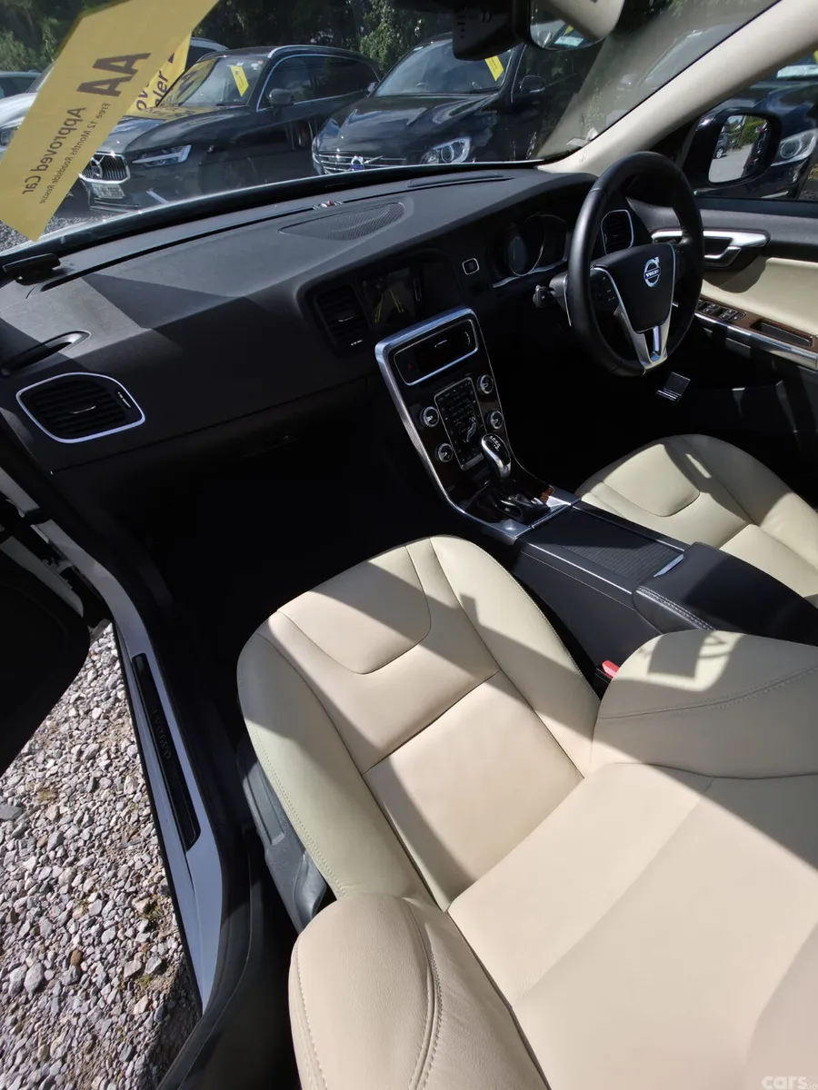 Volvo V60 Estate, Diesel, 2018, White