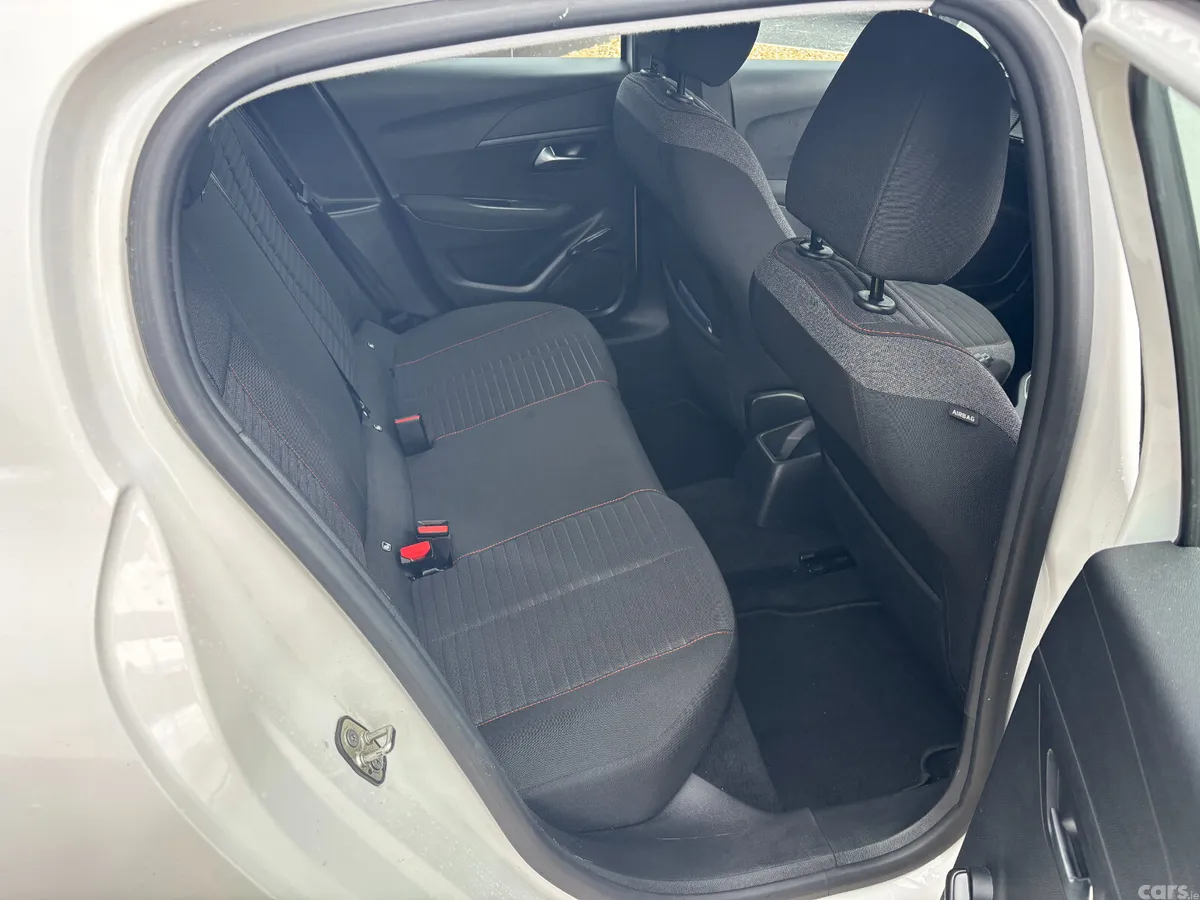Peugeot 208 Hatchback, Petrol, 2020, White
