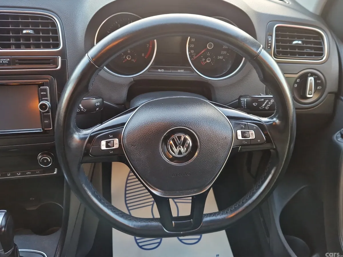 Volkswagen Polo Hatchback, Petrol, 2016, Red