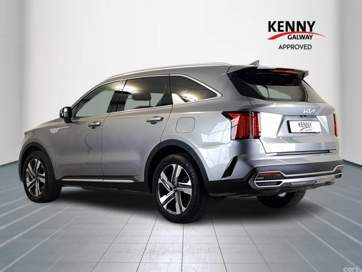 Kia Sorento MPV, Diesel, 2023, Grey