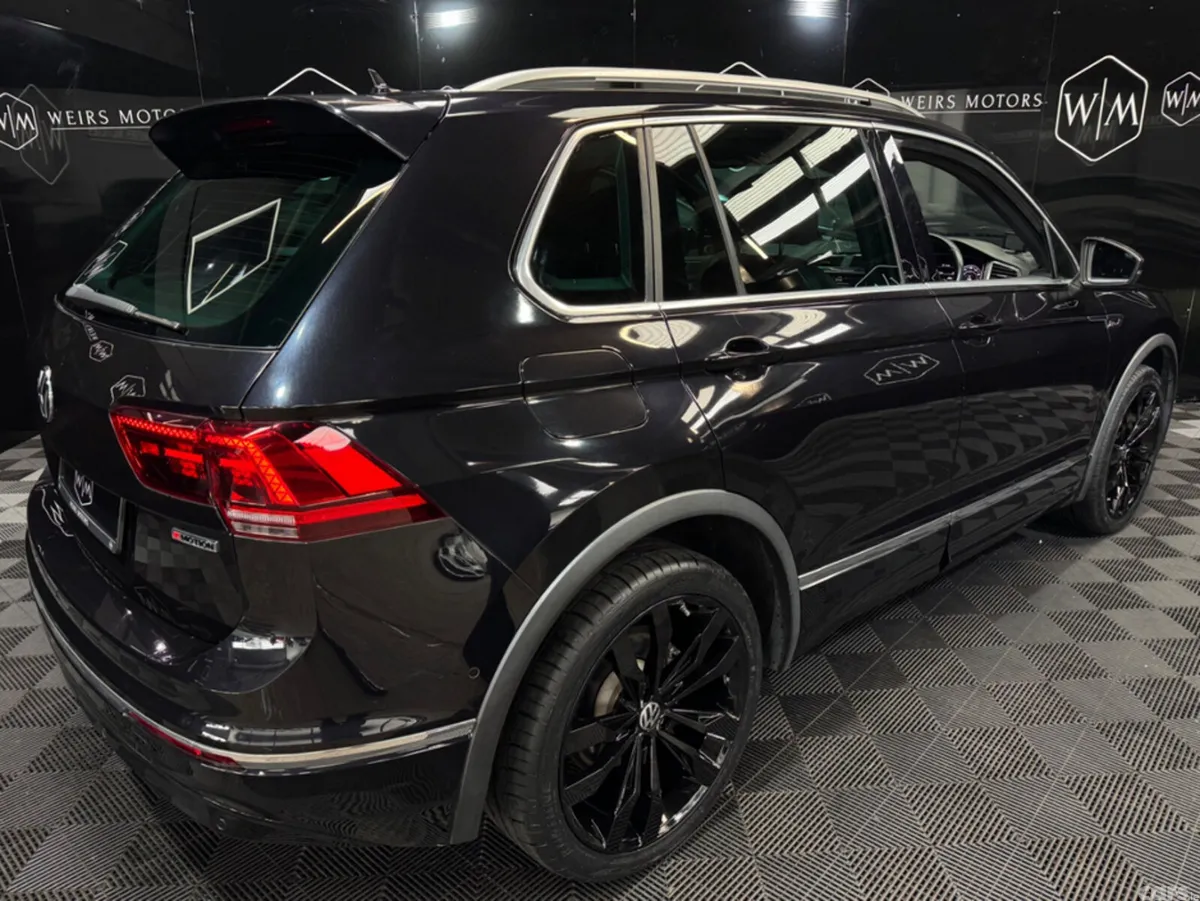 Volkswagen Tiguan MPV, Diesel, 2019, Black