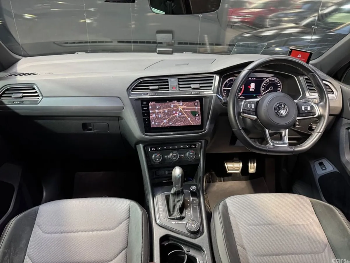 Volkswagen Tiguan MPV, Diesel, 2019, Black