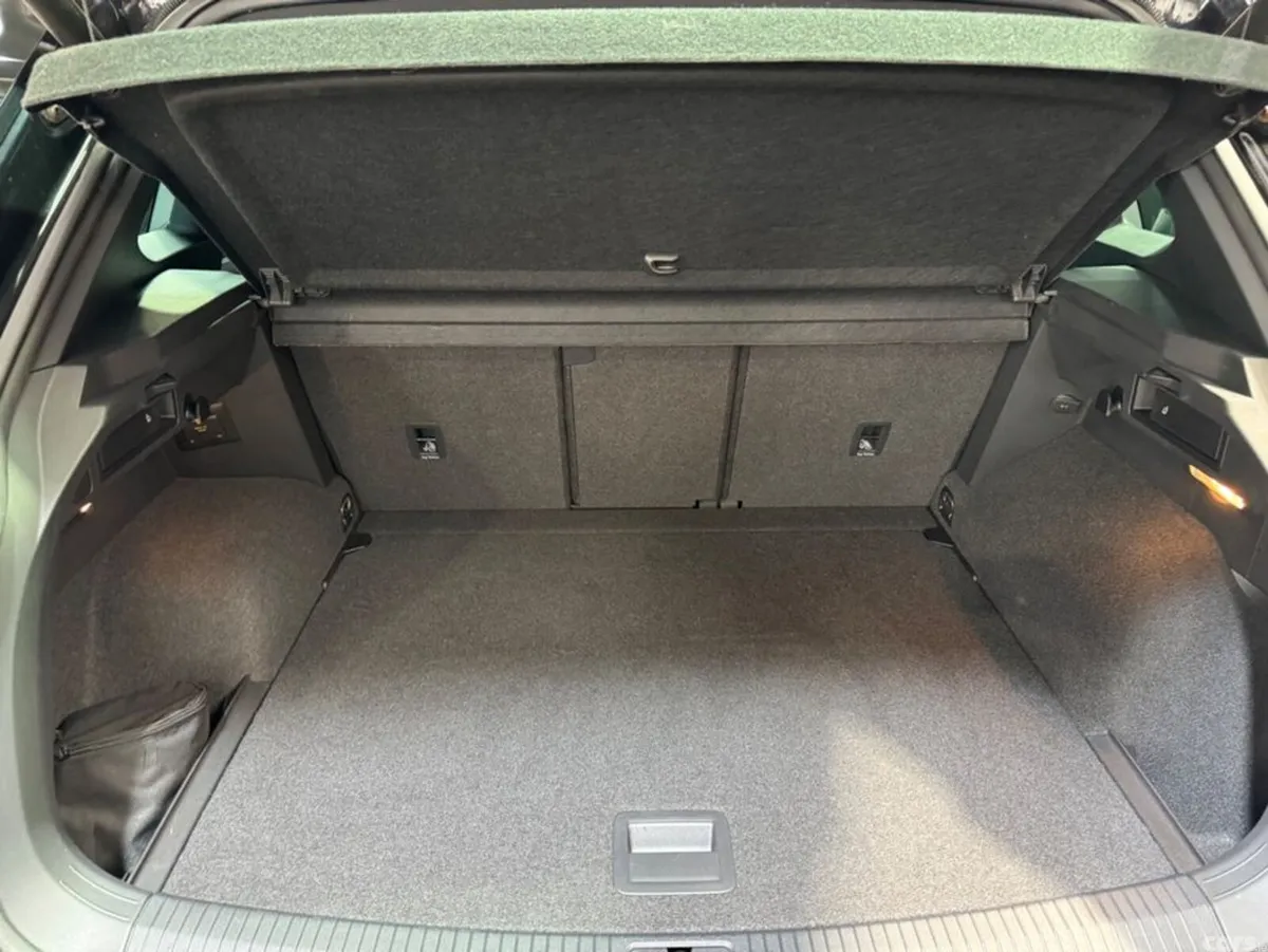 Volkswagen Tiguan MPV, Diesel, 2019, Black