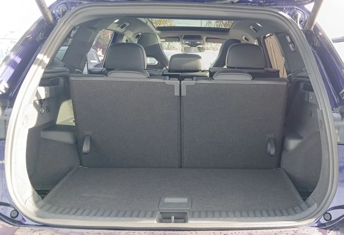 Volkswagen Tayron Estate, Diesel, 2025, Purple