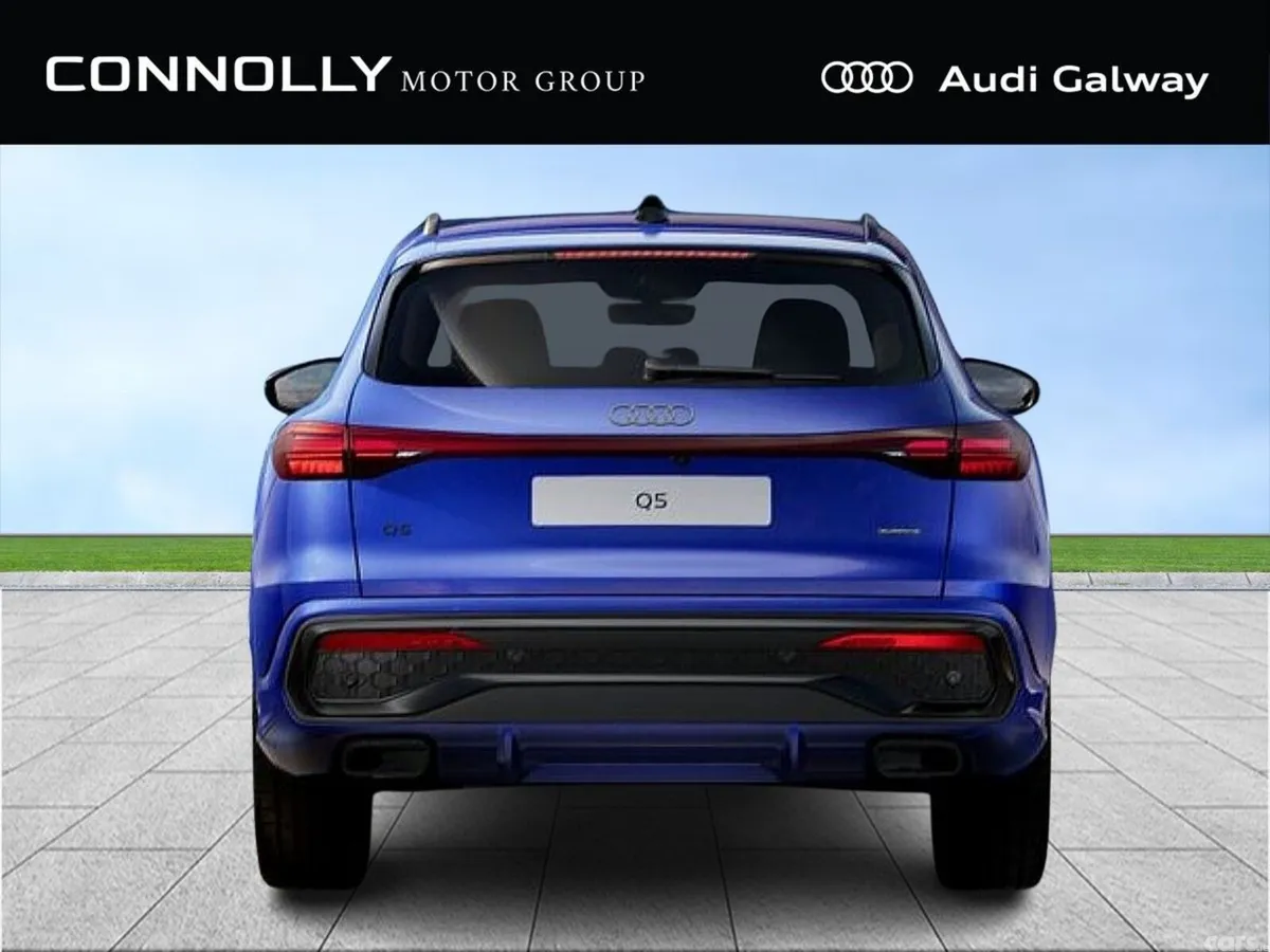 Audi Q5 SUV, Petrol Plug-in Hybrid, 2027, Blue