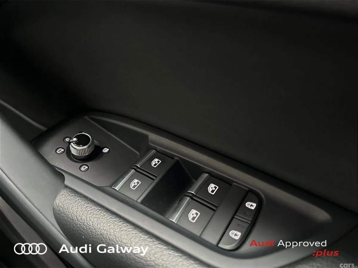Audi Q5 SUV, Diesel, 2023, Grey
