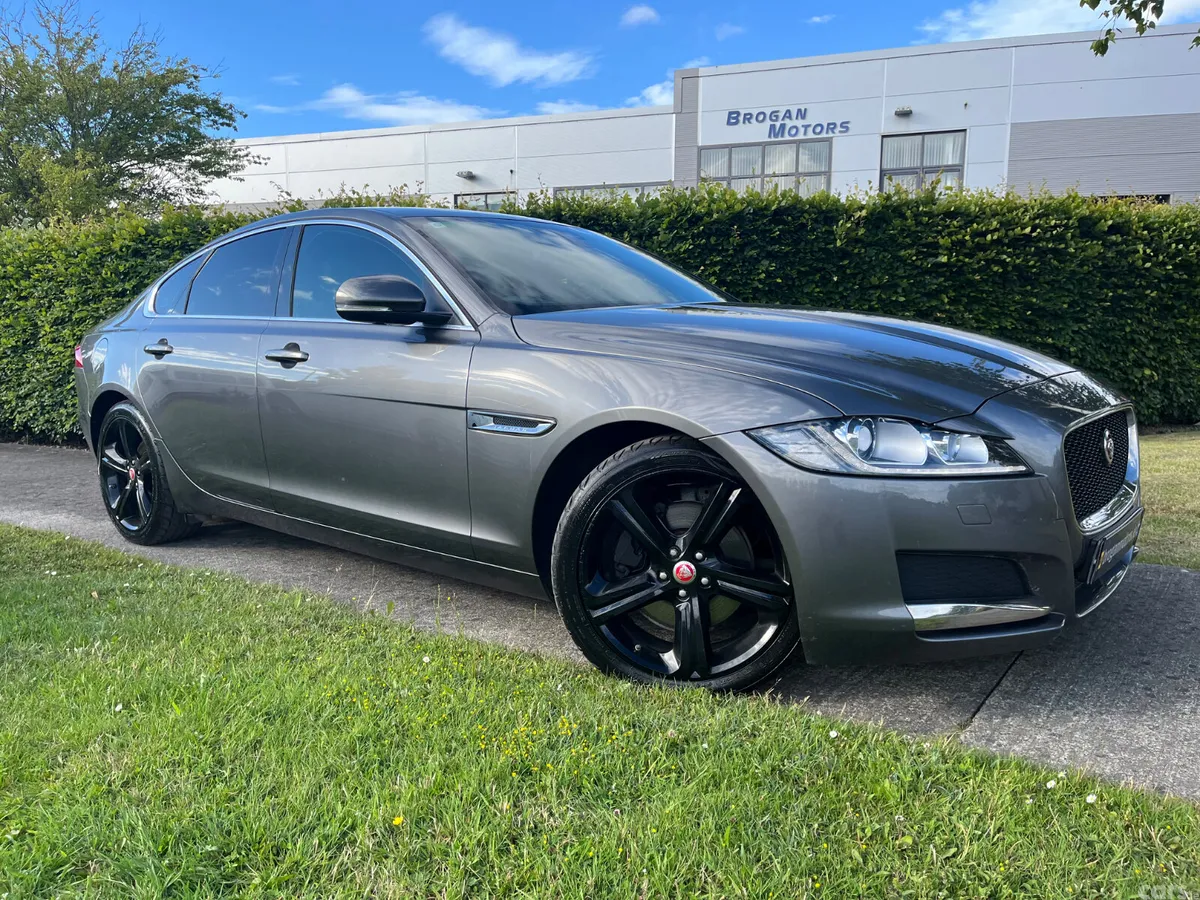 Jaguar XF Saloon, Diesel, 2017, Grey