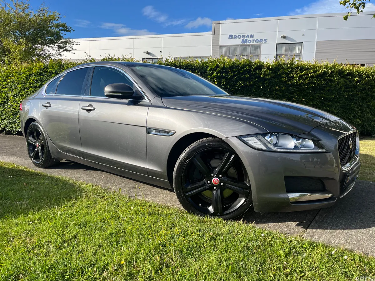 Jaguar XF Saloon, Diesel, 2017, Grey