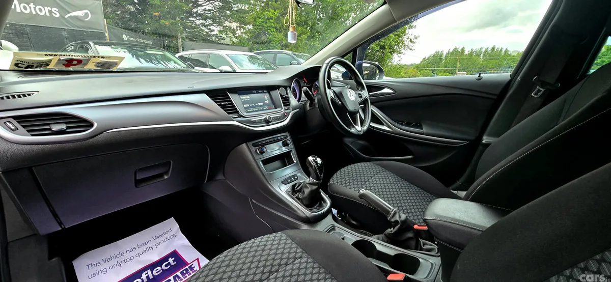 Vauxhall Astra Hatchback, Diesel, 2020, Blue