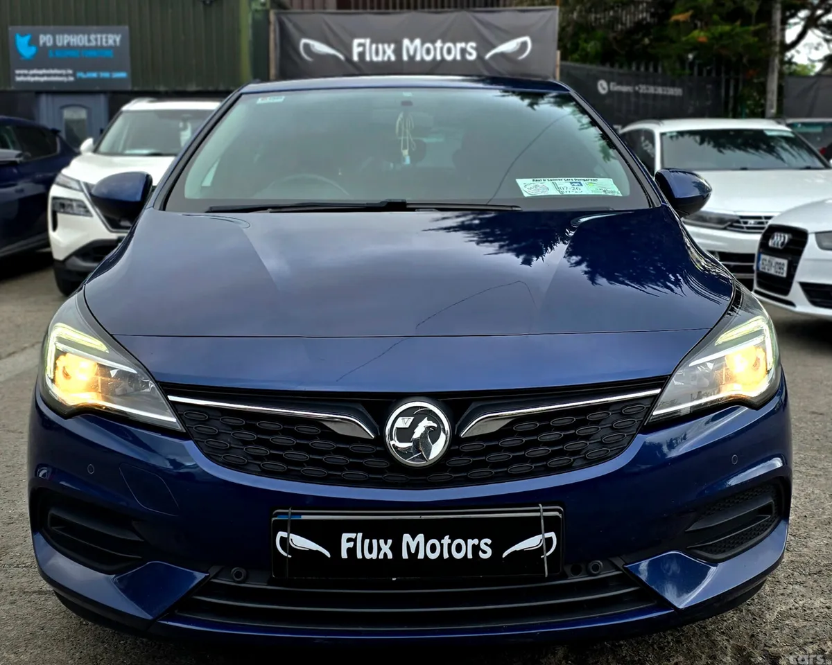 Vauxhall Astra Hatchback, Diesel, 2020, Blue