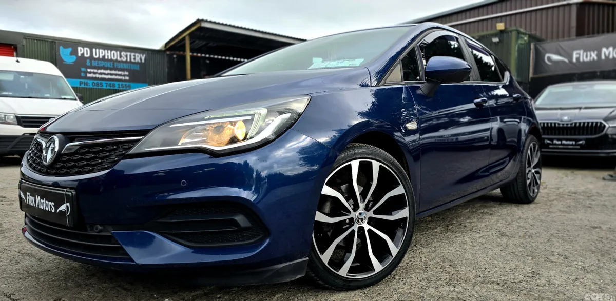 Vauxhall Astra Hatchback, Diesel, 2020, Blue