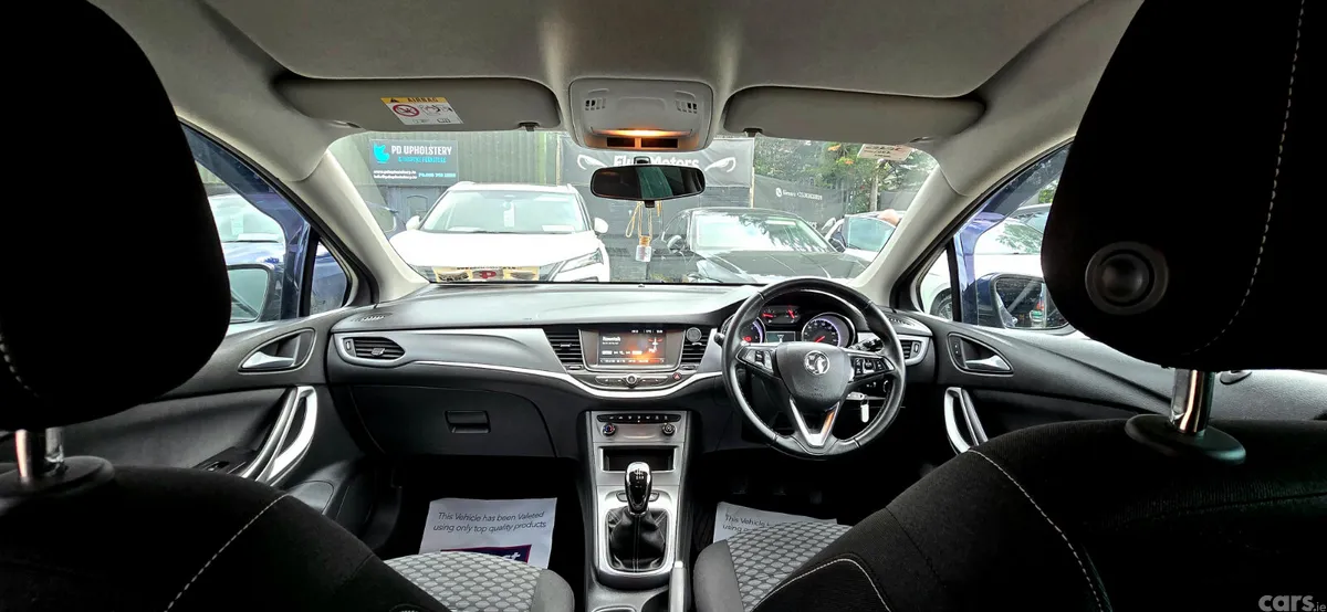 Vauxhall Astra Hatchback, Diesel, 2020, Blue