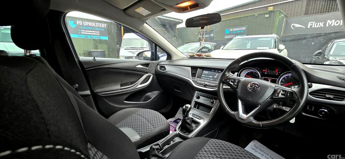 Vauxhall Astra Hatchback, Diesel, 2020, Blue