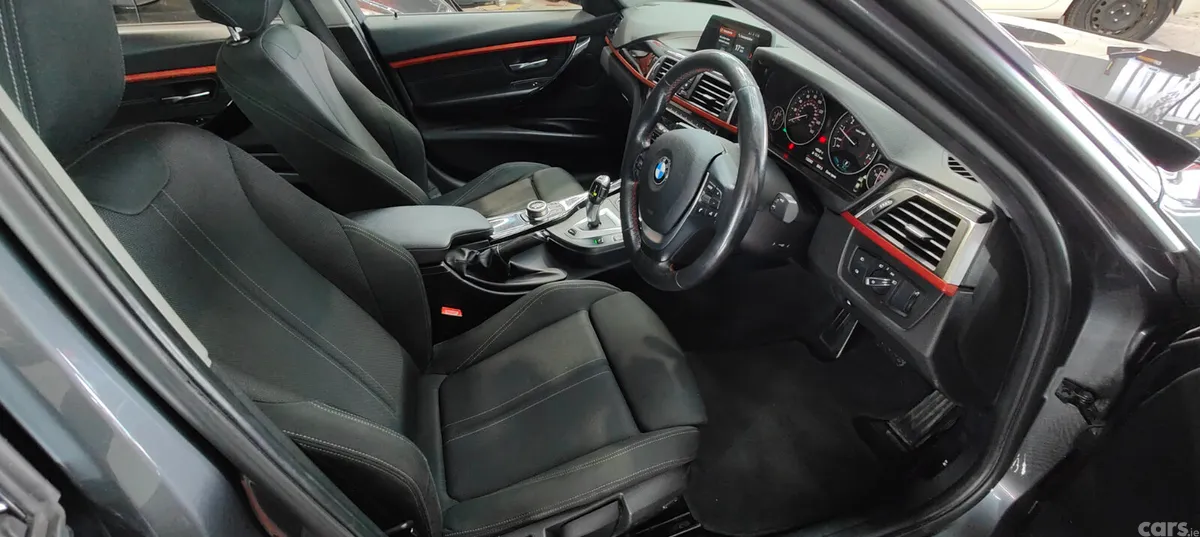 BMW 3-Series Saloon, Petrol Plug-in Hybrid, 2018, Grey