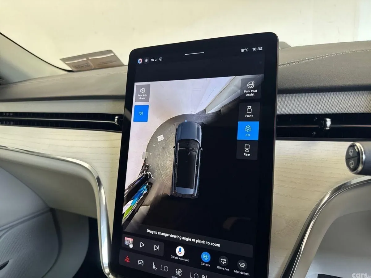 Volvo EX90 SUV, Electric, 2027, Blue