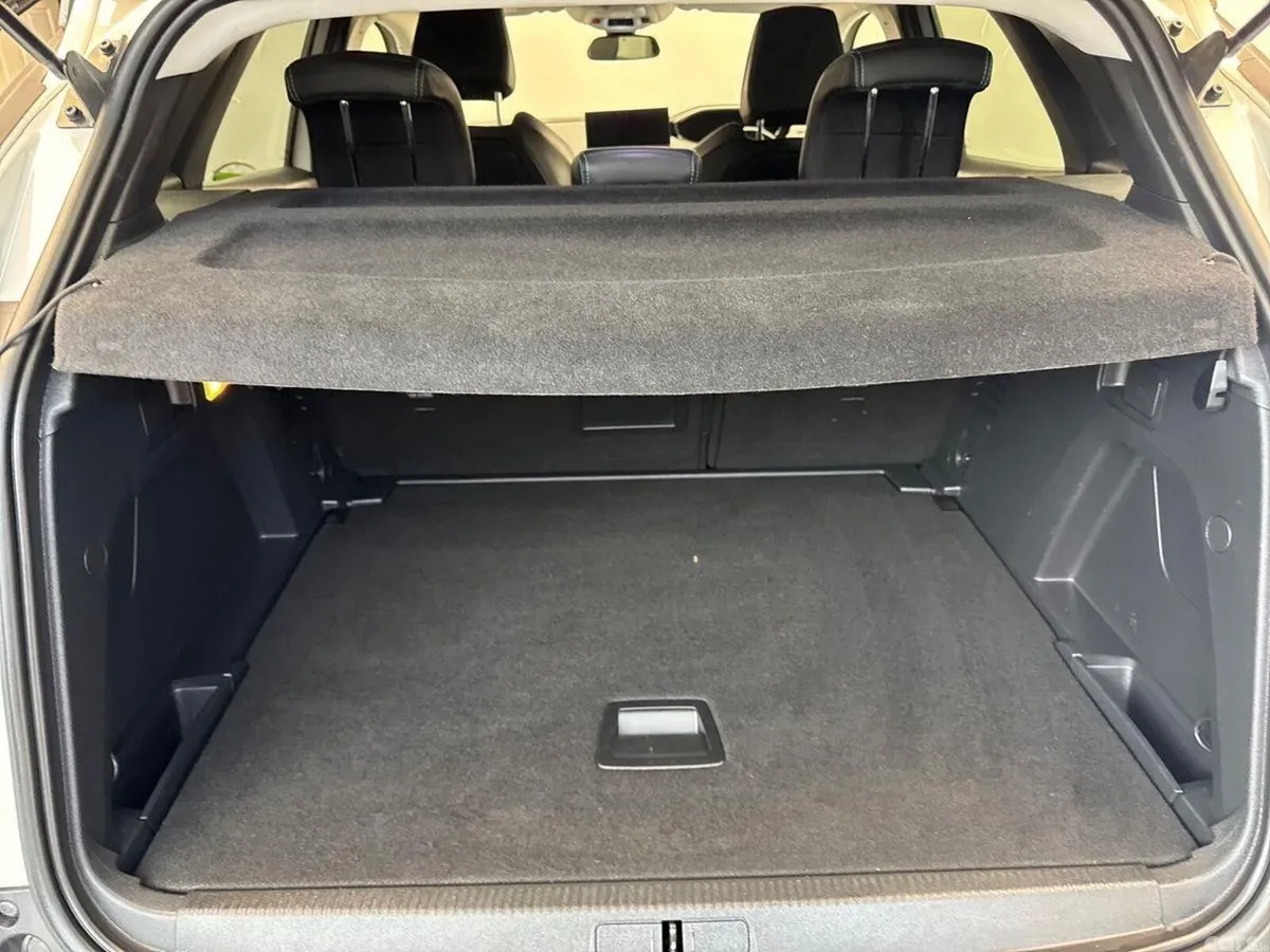 Peugeot 3008 MPV, Diesel, 2022, White