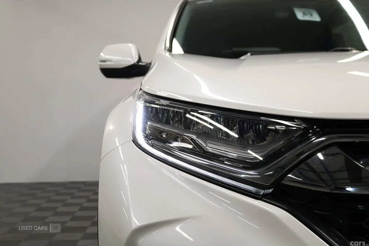 Honda CR-V SUV, Petrol Hybrid, 2022, White